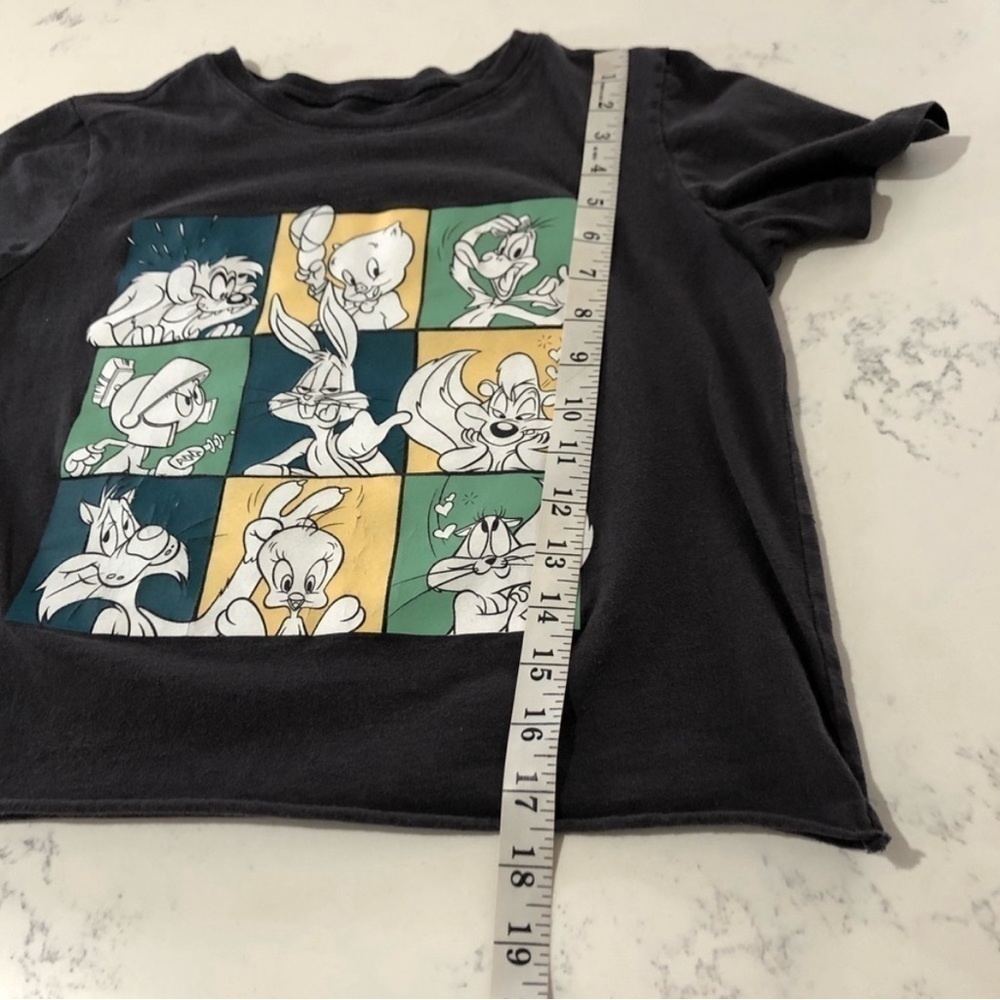 LOONEY TUNES and all related characters and elements & WBE(20s) T-shirt crop top - Picture 10 of 12